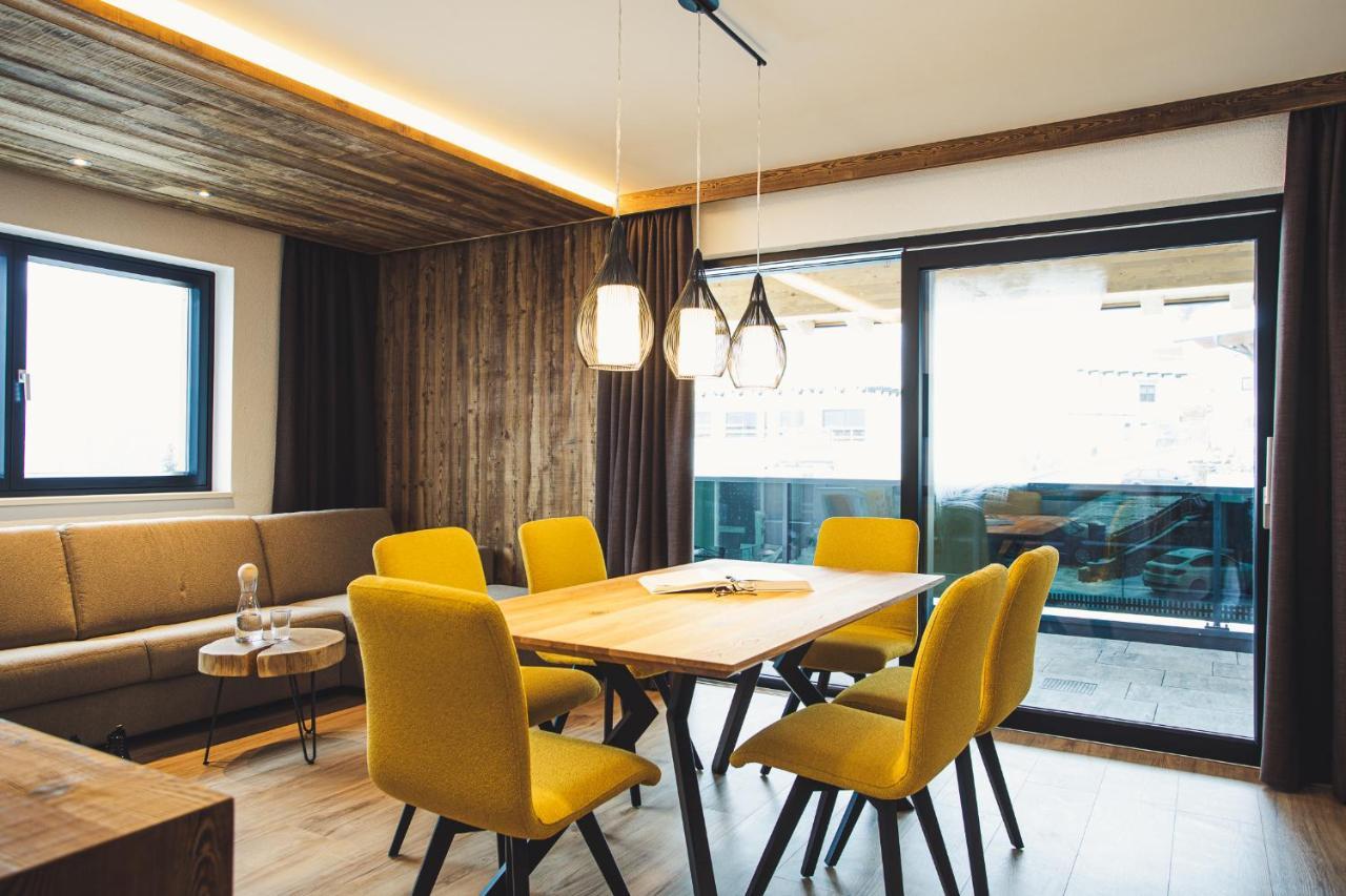 Austria Aparthotel Fiss Bagian luar foto