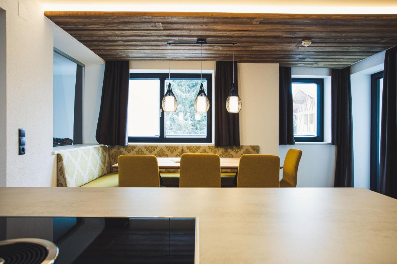 Austria Aparthotel Fiss Bagian luar foto