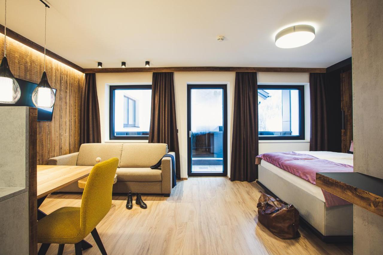 Austria Aparthotel Fiss Bagian luar foto