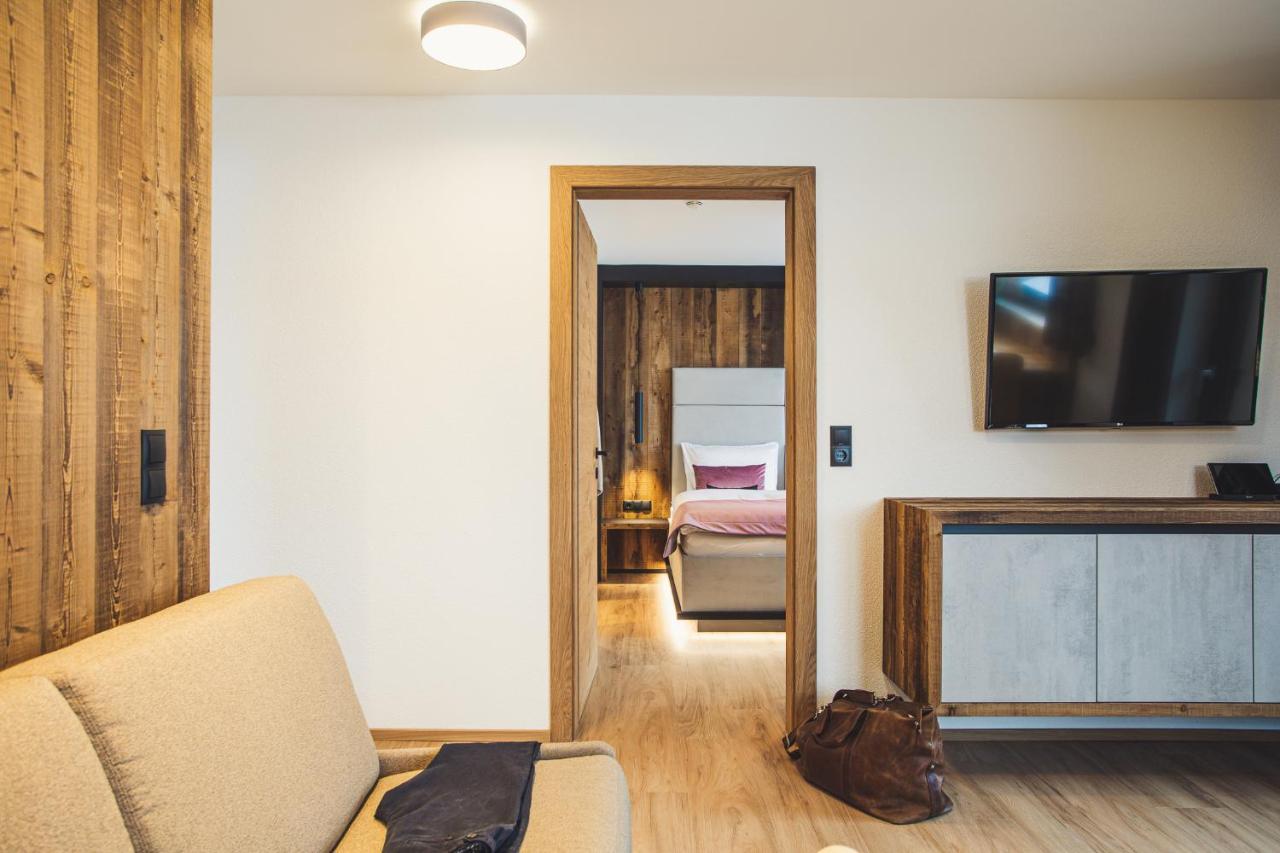 Austria Aparthotel Fiss Bagian luar foto